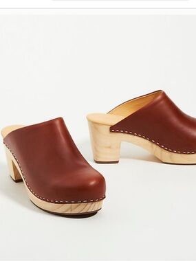 Nisolo All Day Clogs